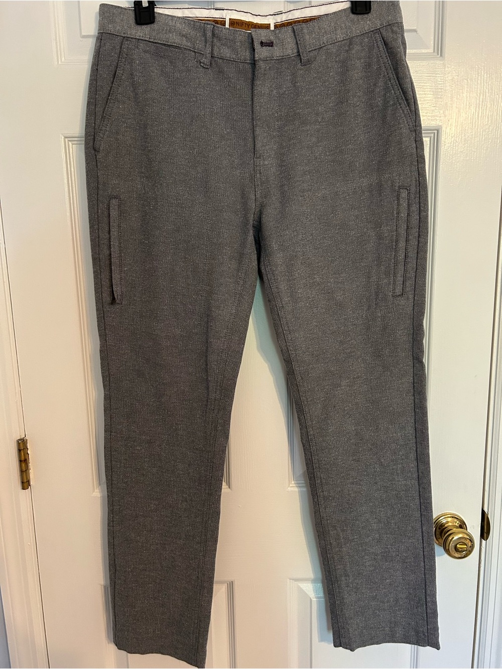 Nifty Genius Men's Gray Henry Traveler Pants - Classic Tailored Fit Sz 33